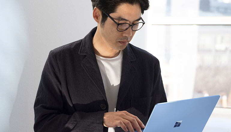 Article Mar. 10: Copilot Frontier Firm: Human With Assist Image