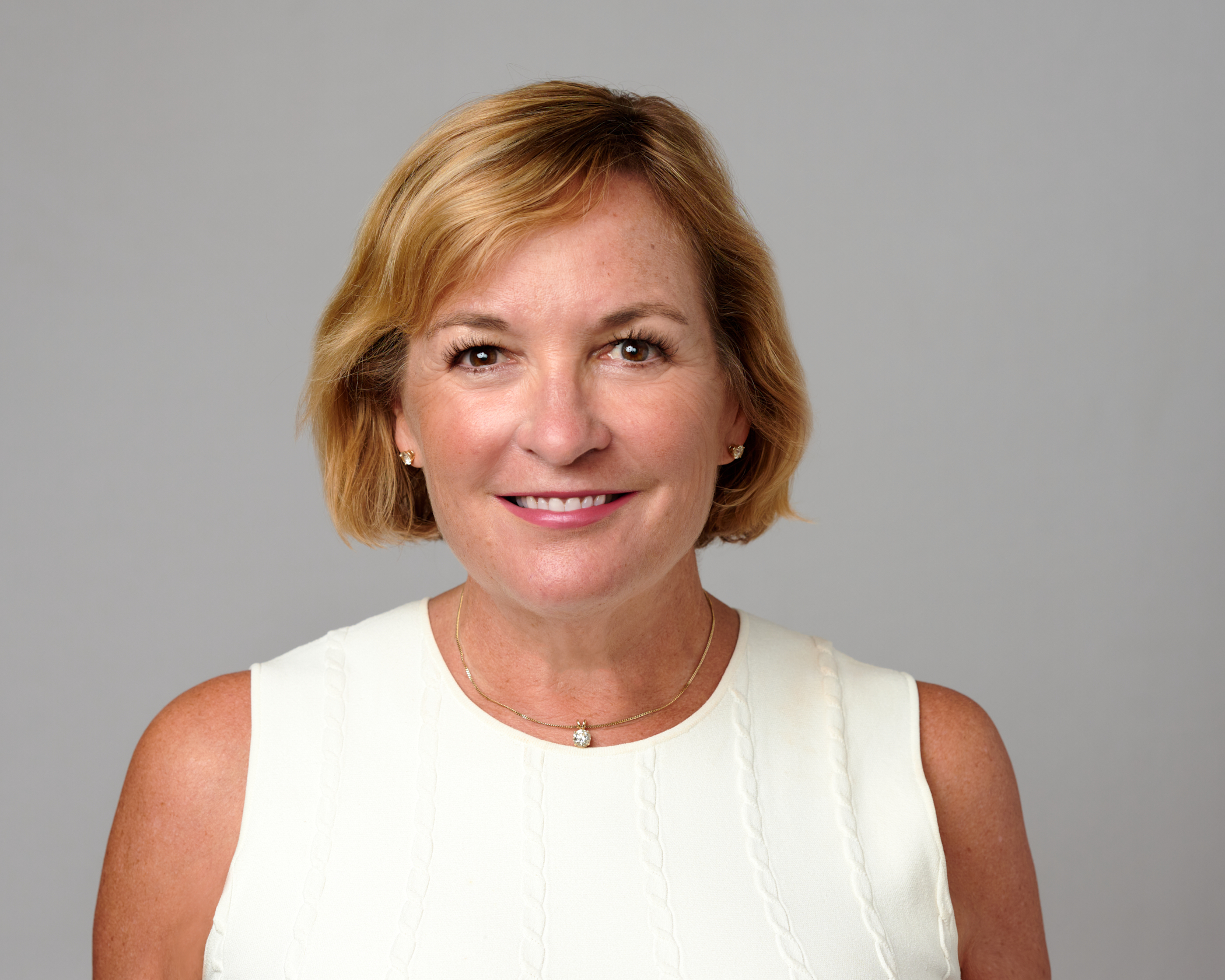 Article Women CEOs Run 10.4% of Fortune 500 Companies. A Quarter of the 52 Leaders Became CEO in the Last Year Image