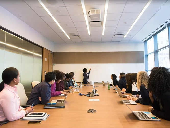 Article Digital Transformation is Biggest Concern for Global Leaders  Image