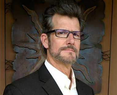 Curt Cornum headshot