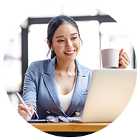 Woman on a virtual meeting