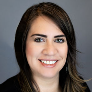 Liz Rohner headshot