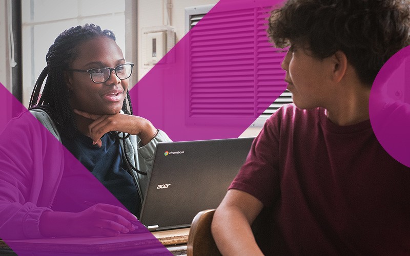 Chrome Education Updrade Student using chromebook during class