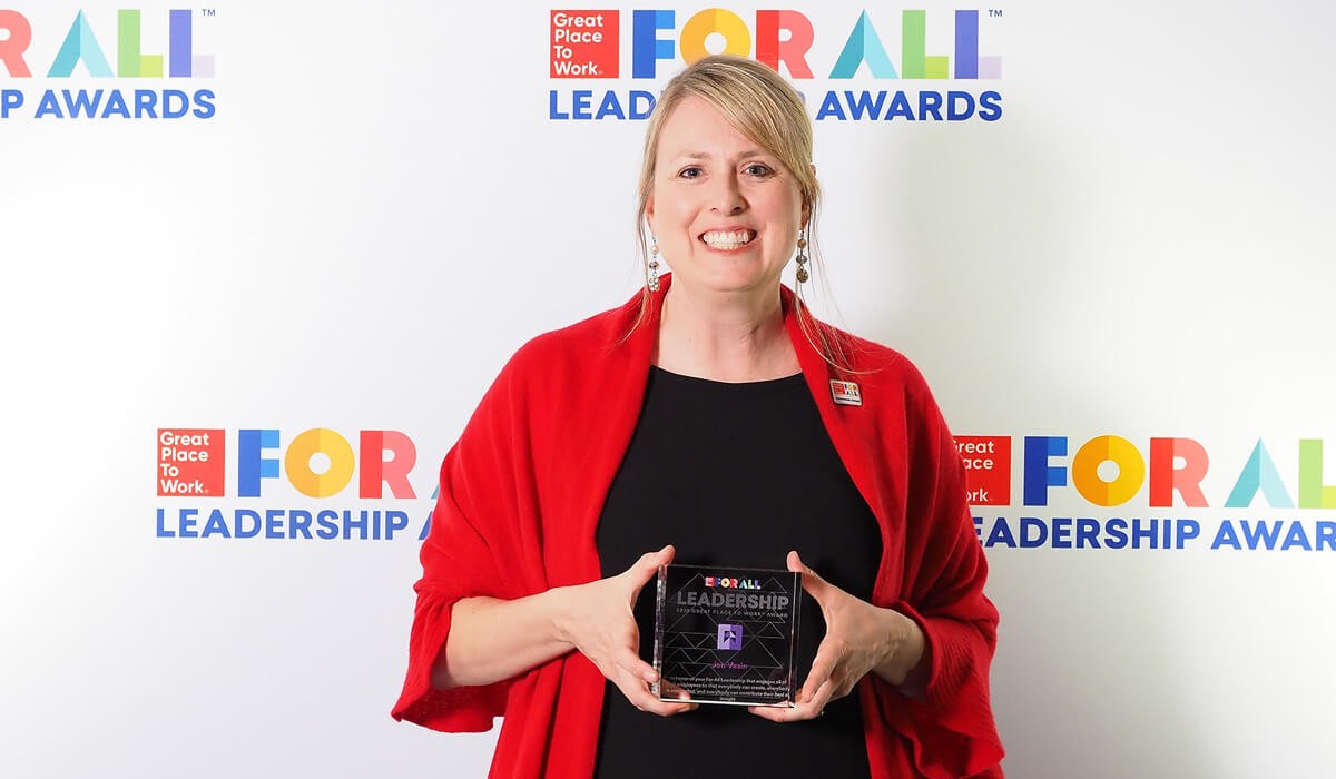Insight SVP, Human Resources, Jen Vasin honored with All Leadership award from Great Places to Work.