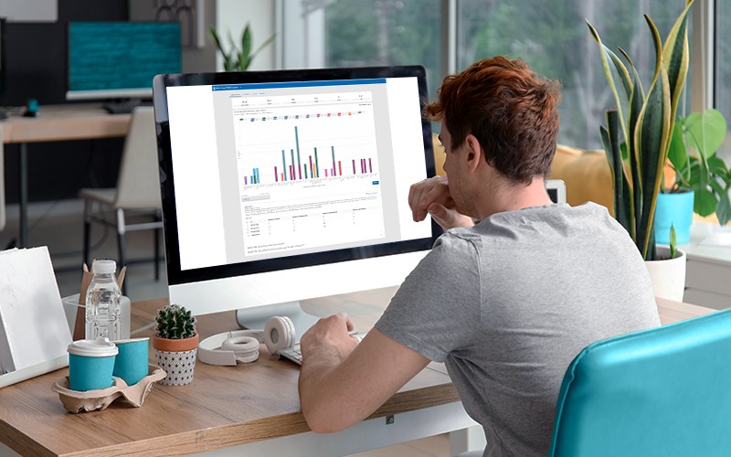 This solution offers intelligent automation of cloud and physical server Professional working on station