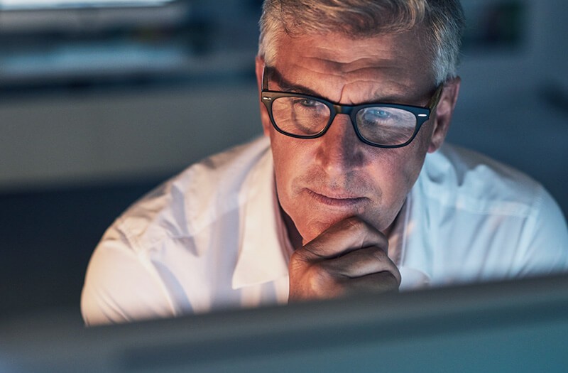 Team discussion. Improving manufacturing processes, manufacturing technologies, future of manufacturing technology, manufacturing technology, manufacturing IT, data analytics in manufacturing industry 