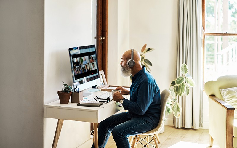 cisco-user-working-from-home-virtual-meeting