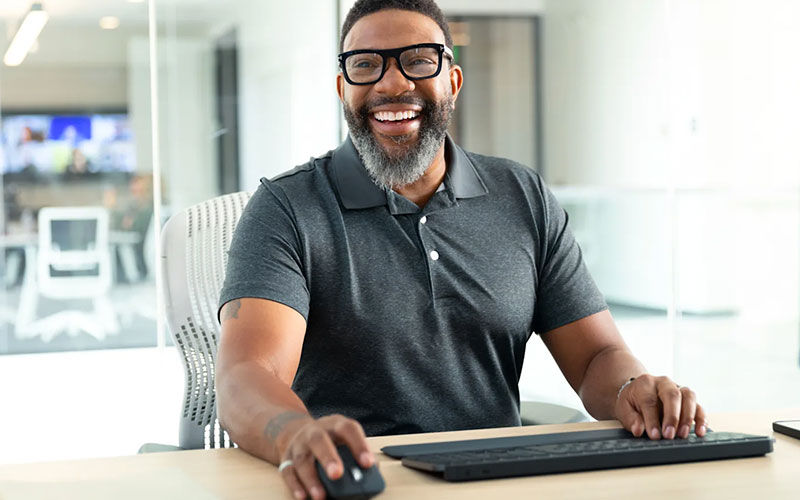 logitech-bolt-wireless-tech-lifestyle