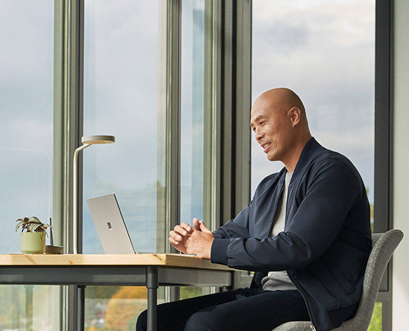 microsoft-user-on-surface-device-580x470