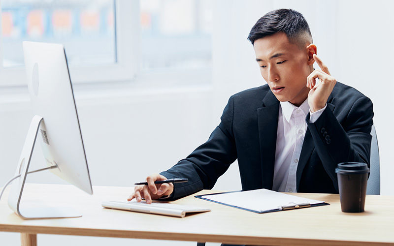 Horizon® Cloud Service™ offers a scalable and cost-effective solution for hybrid desktop management.