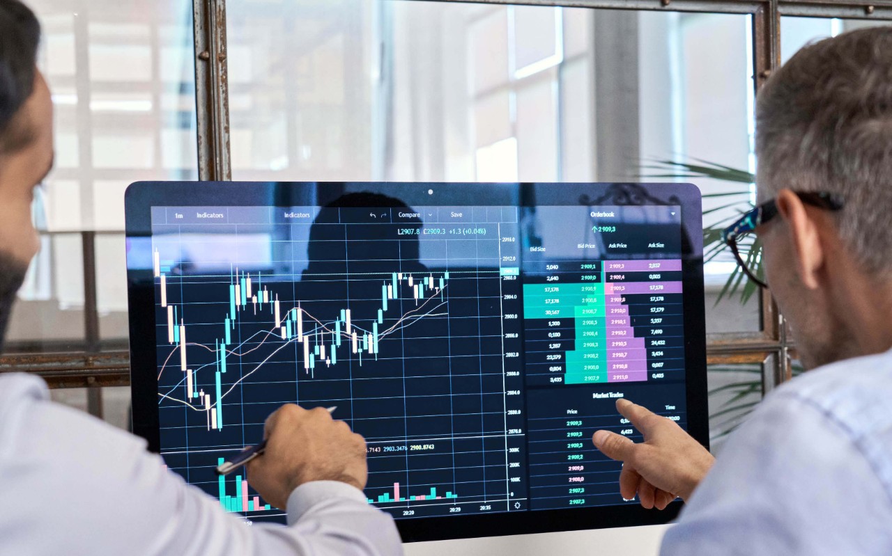 Two man working together