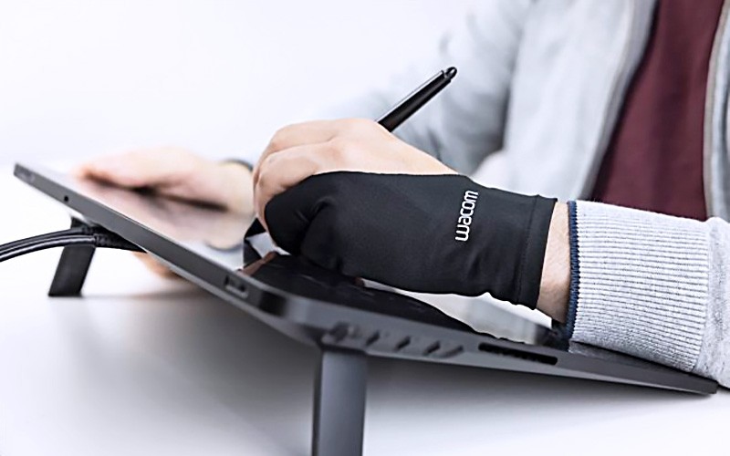 Wacom pen tablet and accessories